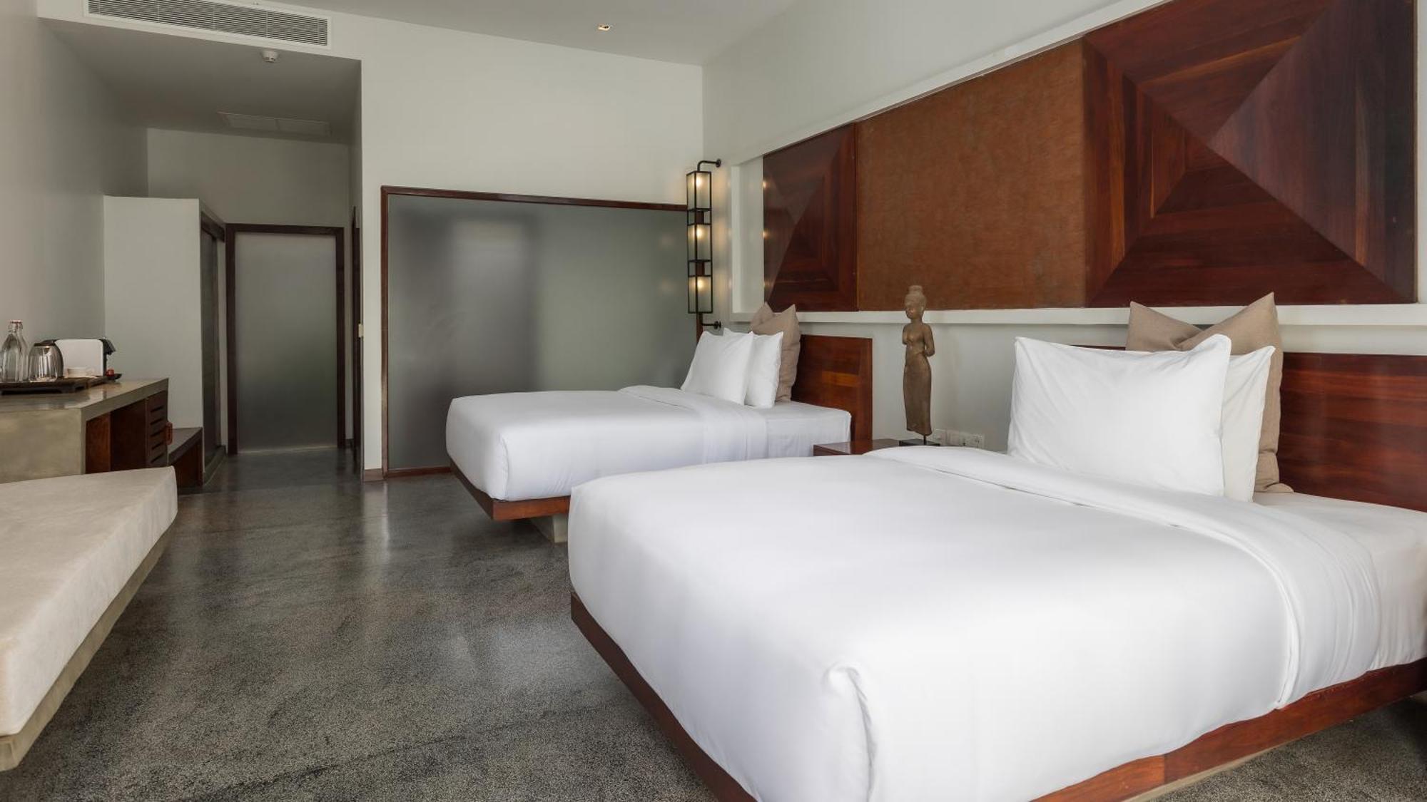 Shintana Saya La Maison Siem Reap Exteriör bild Deluxe Room